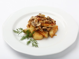Картофель жареный с грибами