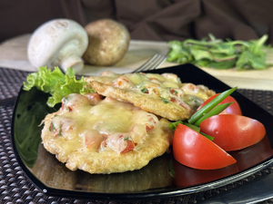 Отбивная куриная с сыром и помидором, 70г